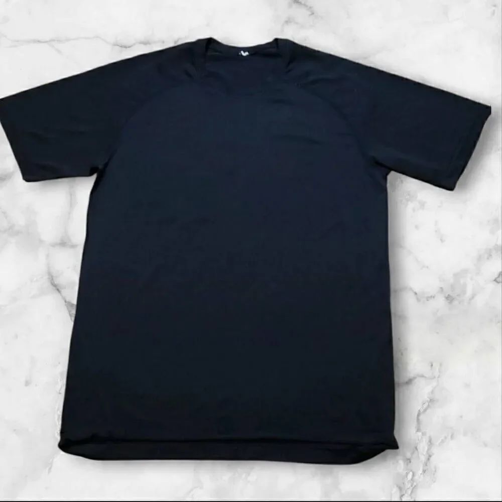 Lululemon Mens Black Vent Tech Size Small